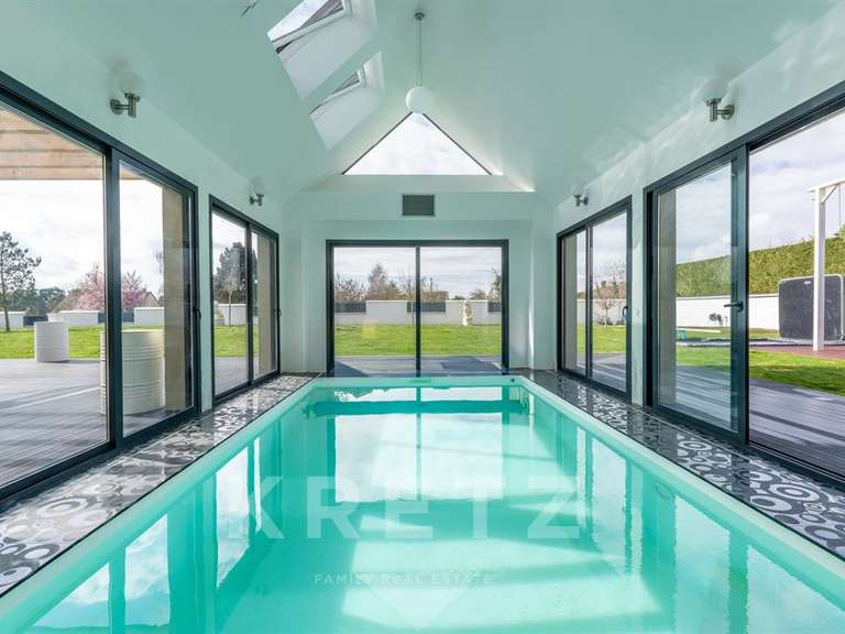 Maison Saint-Laurent-la-Gâtine - 5 chambres - 334m²