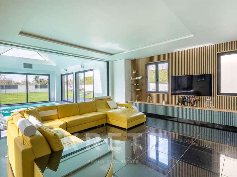 Maison Saint-Laurent-la-Gâtine - 5 chambres - 334m²