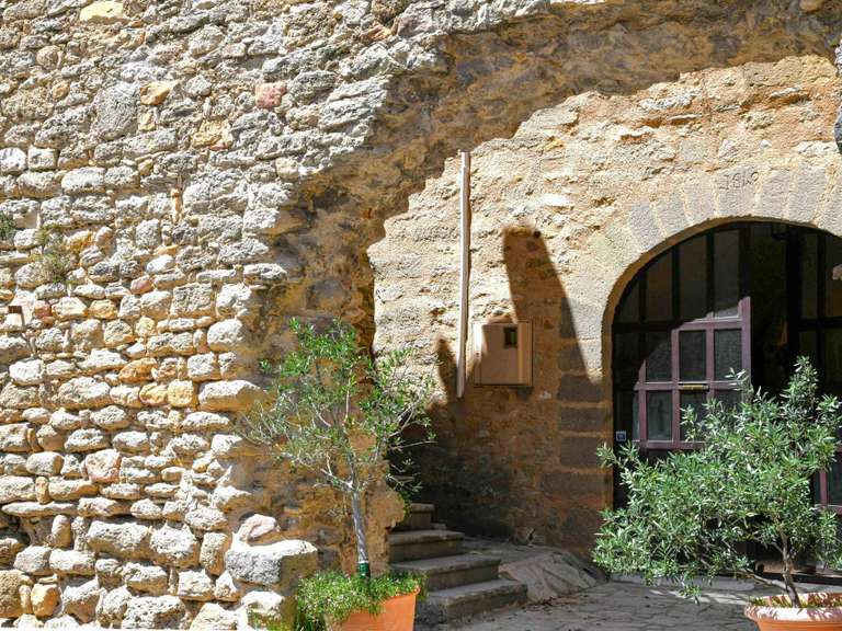 Maison Saint-Laurent-la-Vernède - 4 chambres - 357m²