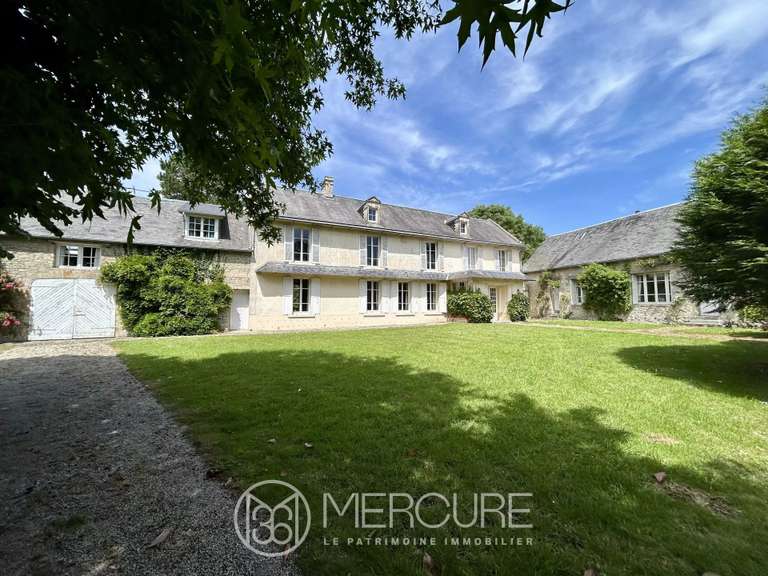 Maison Saint-Laurent-sur-Mer - 8 chambres - 340m²
