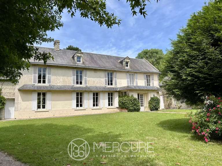 Maison Saint-Laurent-sur-Mer - 8 chambres - 340m²