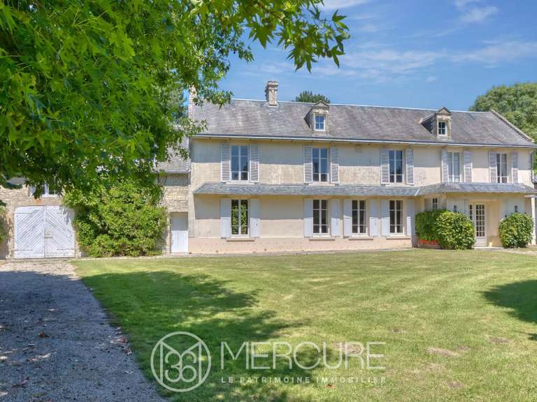 Maison Saint-Laurent-sur-Mer - 8 chambres - 340m²