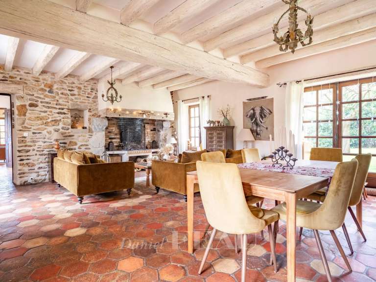 House Saint-Léger-en-Yvelines - 4 bedrooms - 200m²