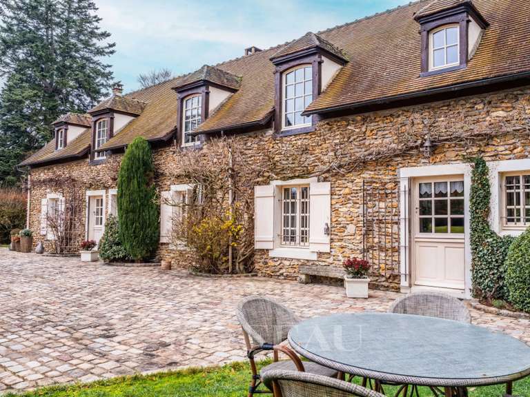 House Saint-Léger-en-Yvelines - 4 bedrooms - 200m²