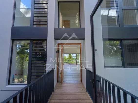 Appartement Saint-Leu - 3 chambres - 258m²