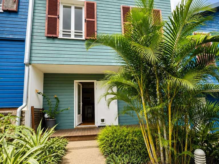 Appartement Saint-Leu - 3 chambres - 120m²