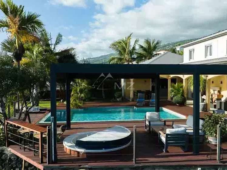 Villa Saint-Leu - 4 chambres - 202m²