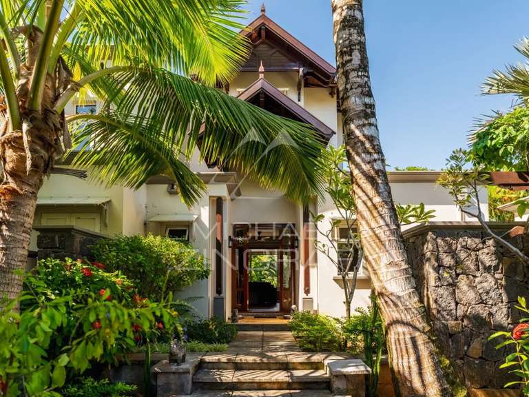 Villa Saint-Leu - 3 chambres - 353m²