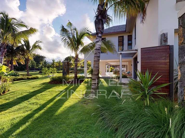 Villa Saint-Leu - 5 chambres - 580m²