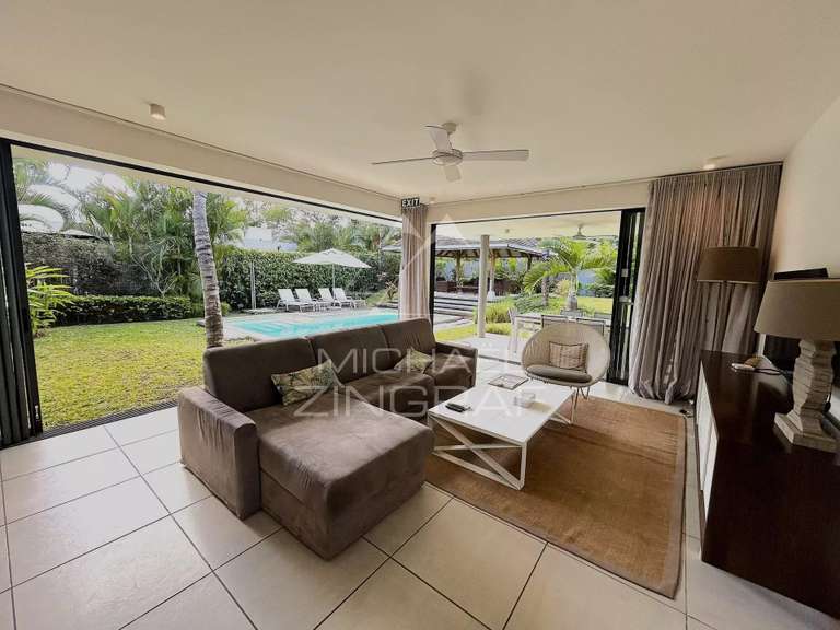 Villa Saint-Leu - 3 chambres - 214m²