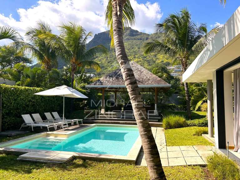 Villa Saint-Leu - 3 chambres - 214m²