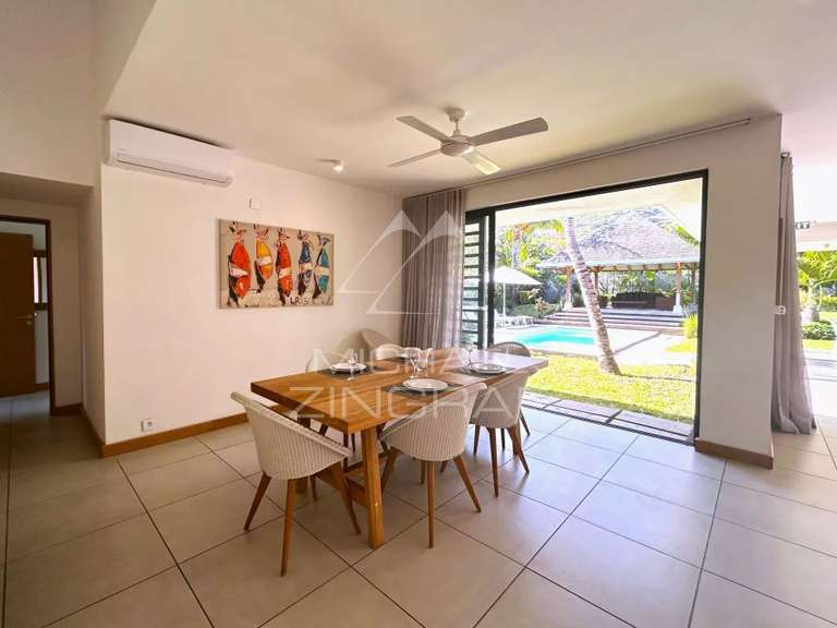 Villa Saint-Leu - 3 chambres - 214m²