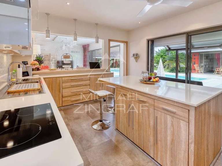 Villa Saint-Leu - 4 chambres - 380m²