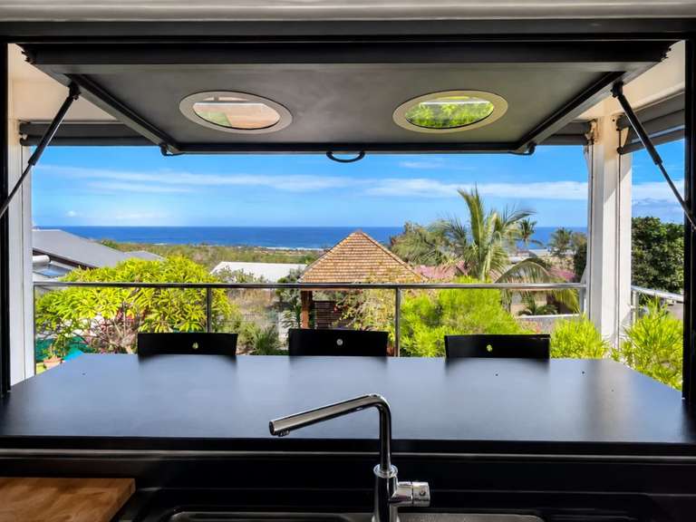Villa with Sea view Saint-Leu - 4 bedrooms - 155m²