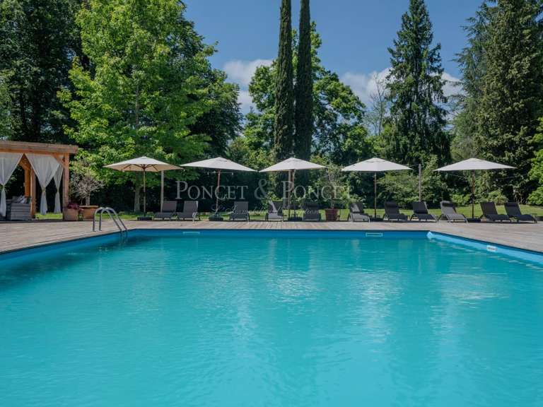 Château Saint-Lizier - 17 chambres - 1500m²