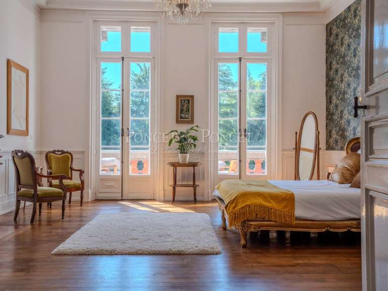 Château Saint-Lizier - 17 chambres - 1500m²