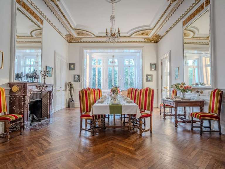 Château Saint-Lizier - 17 chambres - 1500m²