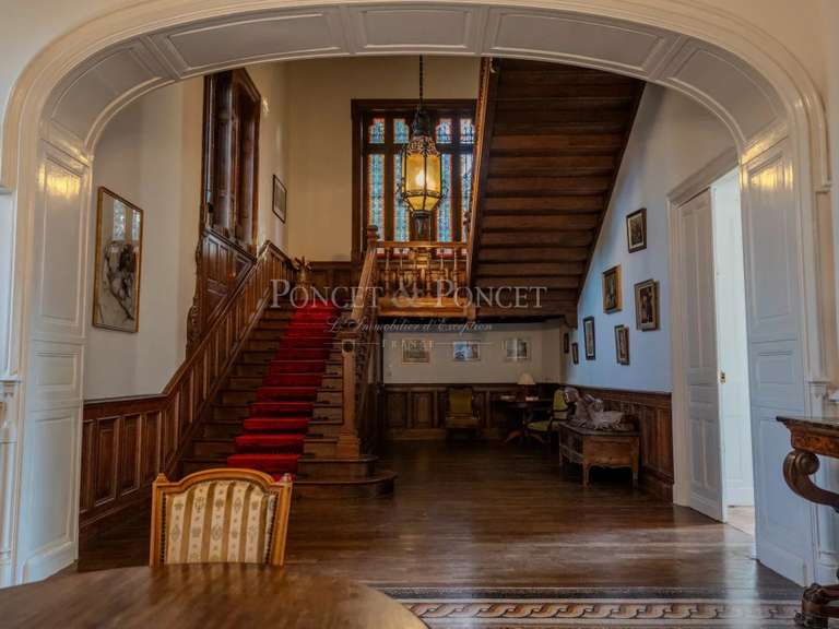 Château Saint-Lizier - 17 chambres - 1500m²