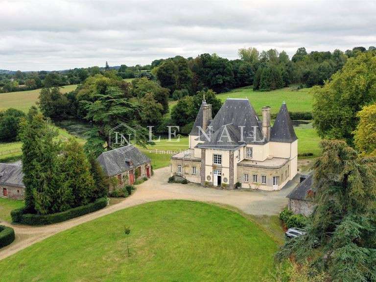 Château Saint-Lô - 5 chambres - 450m²