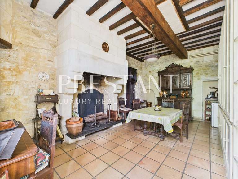 Maison Saint-Loubès - 6 chambres - 400m²