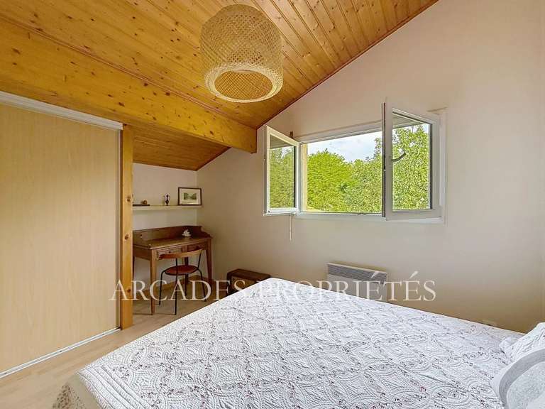 Maison Saint-Loubès - 4 chambres - 190m²