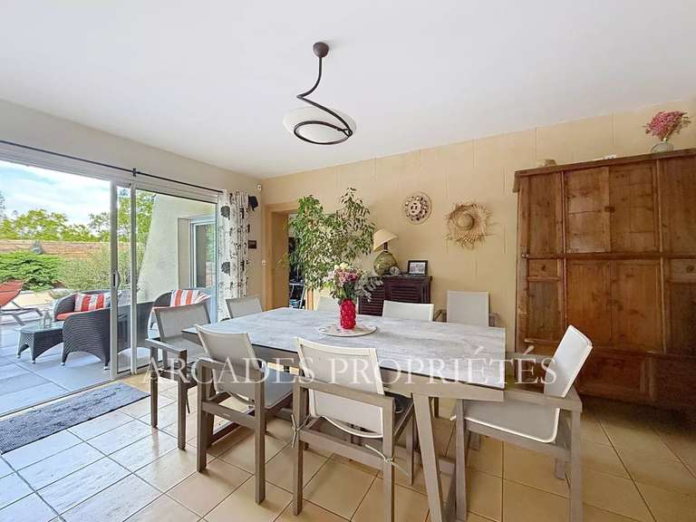 Maison Saint-Loubès - 4 chambres - 190m²