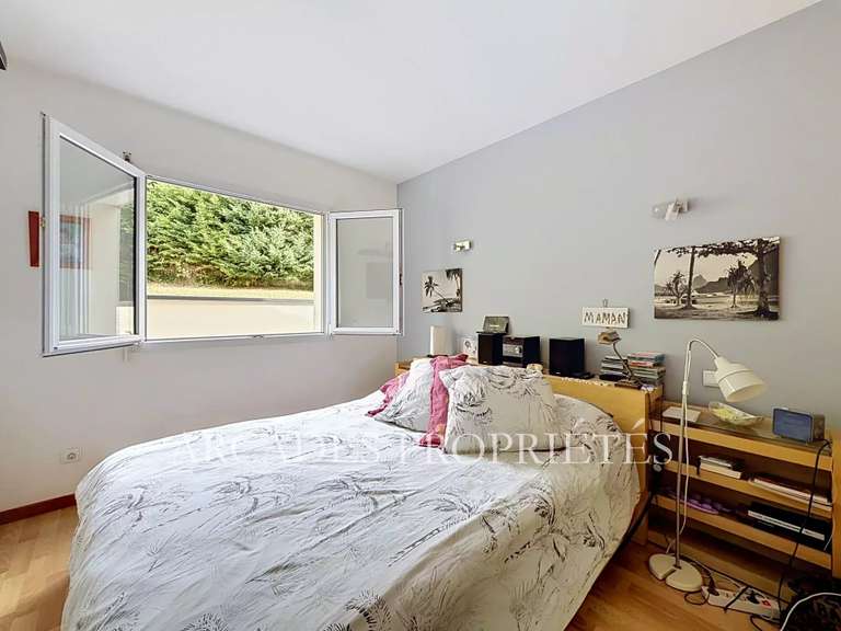 Maison Saint-Loubès - 4 chambres - 190m²