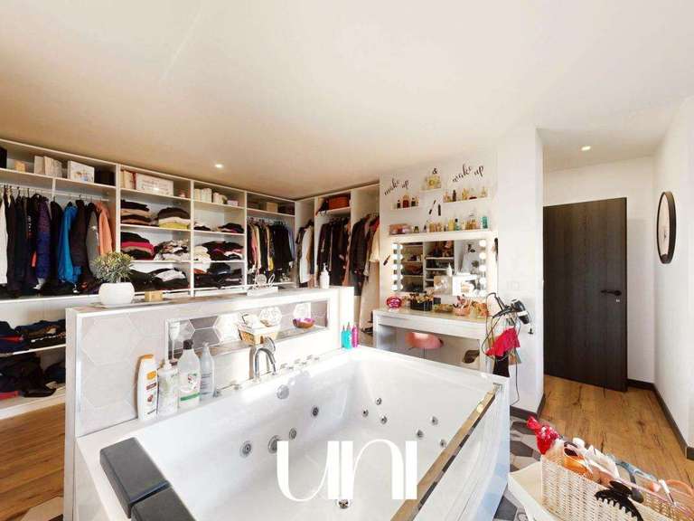 House Saint-Loup-Hors - 5 bedrooms