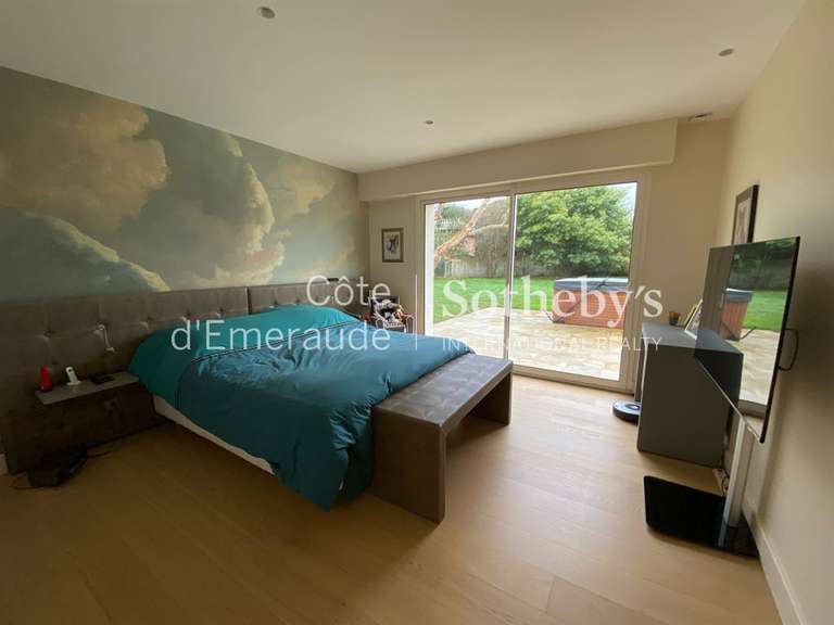 Maison Saint-Lunaire - 5 chambres - 247m²