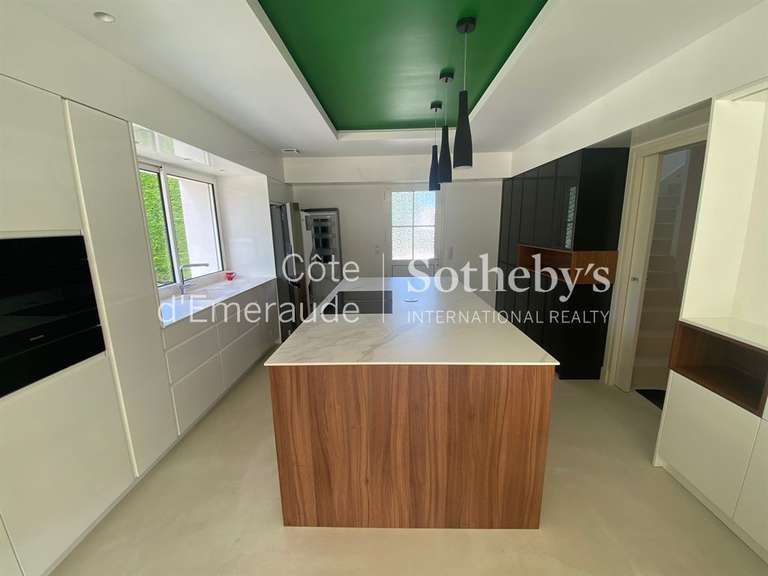 Maison Saint-Lunaire - 5 chambres - 247m²