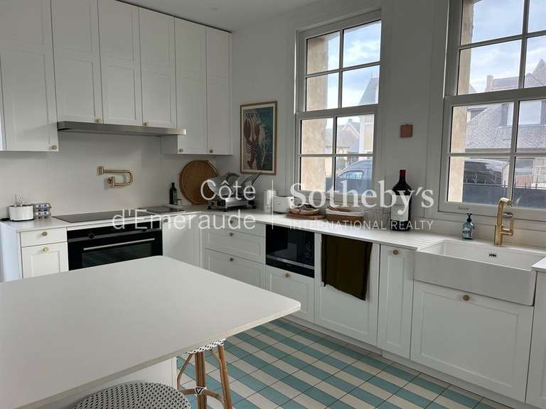 House Saint-Lunaire - 7 bedrooms - 294m²