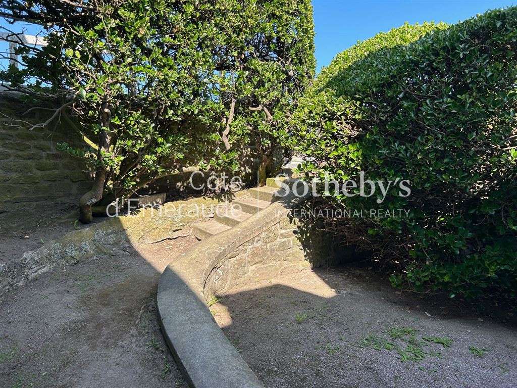 Maison Saint-Lunaire