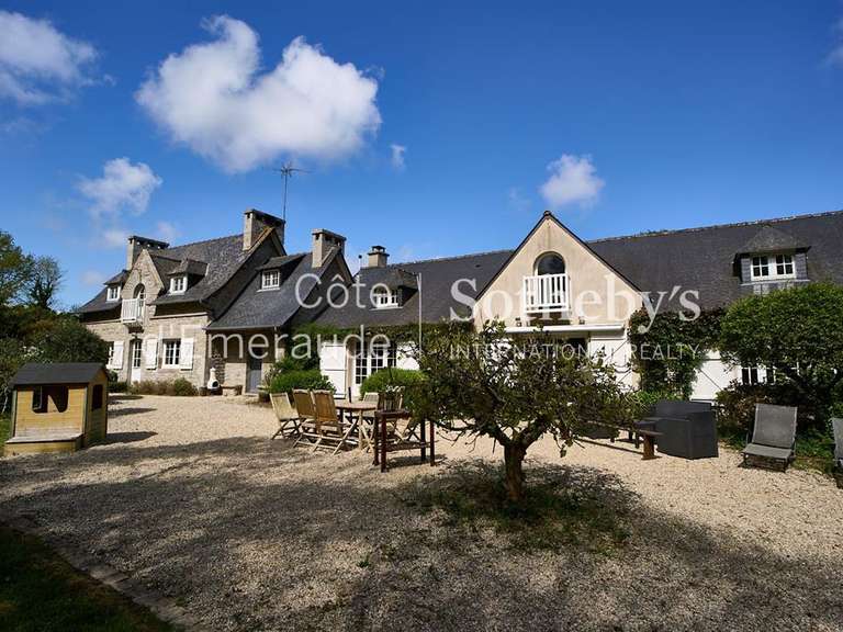 Maison Saint-Lunaire - 6 chambres - 276m²