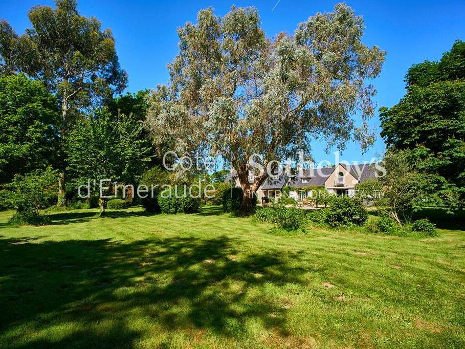 Maison Saint-Lunaire