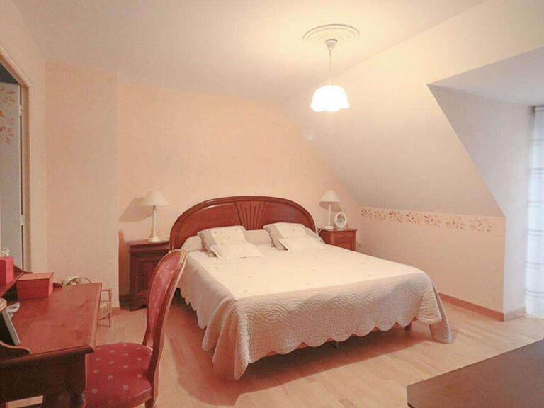 Maison Saint-Lyphard - 5 chambres