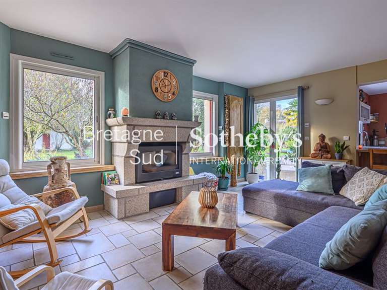 House Saint-Lyphard - 5 bedrooms - 304m²