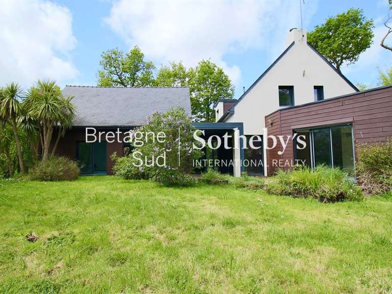 Maison Saint-Lyphard - 4 chambres - 230m²