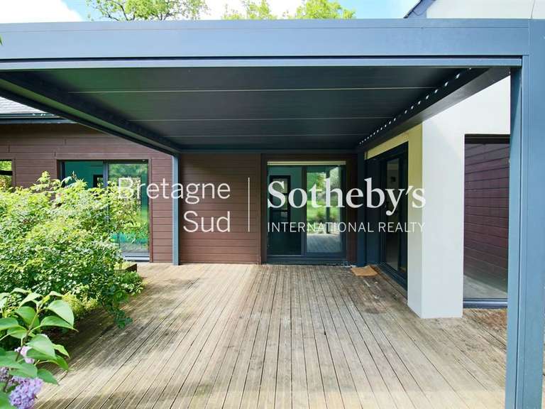 Maison Saint-Lyphard - 4 chambres - 230m²