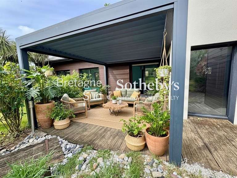 Maison Saint-Lyphard - 4 chambres - 230m²