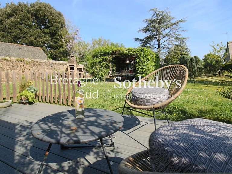 Maison Saint-Lyphard - 4 chambres - 212m²