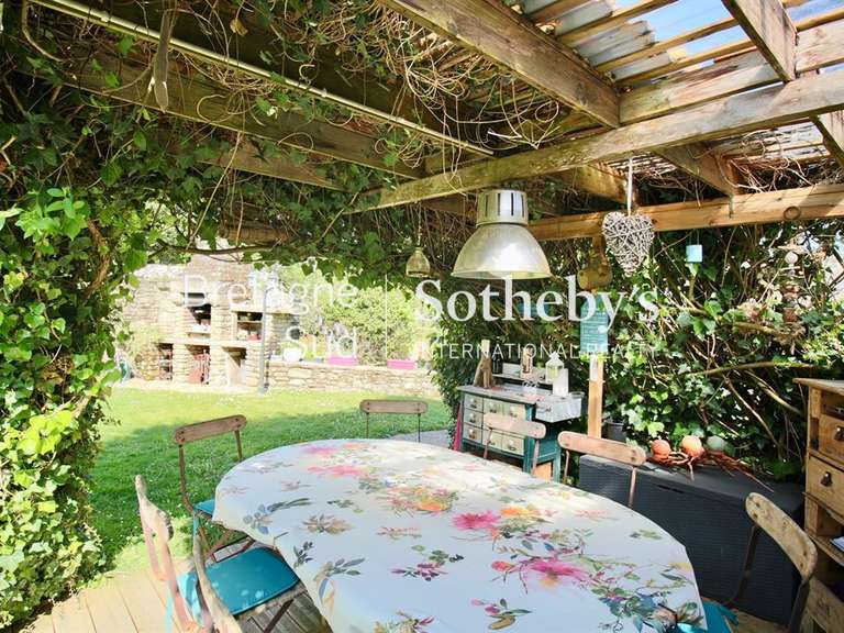 Maison Saint-Lyphard - 4 chambres - 212m²