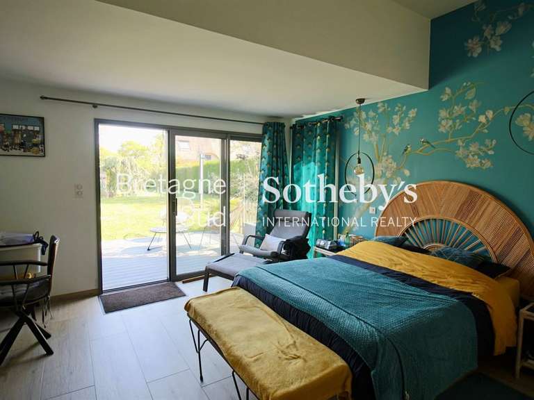 Maison Saint-Lyphard - 4 chambres - 212m²