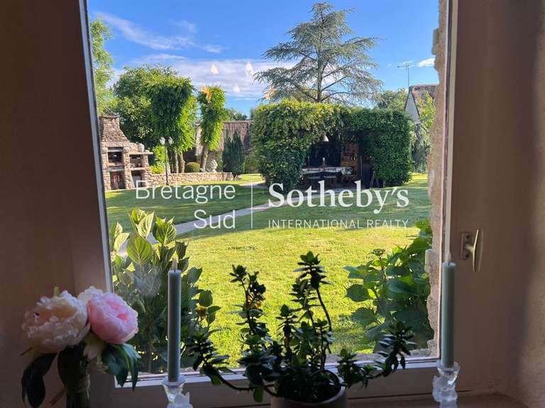 Maison Saint-Lyphard - 4 chambres - 212m²