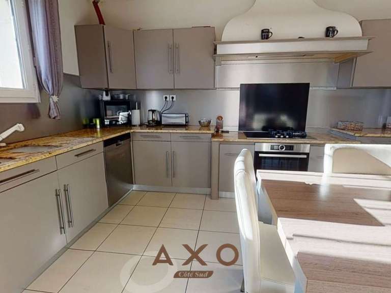House Saint-Mamert-du-Gard - 4 bedrooms