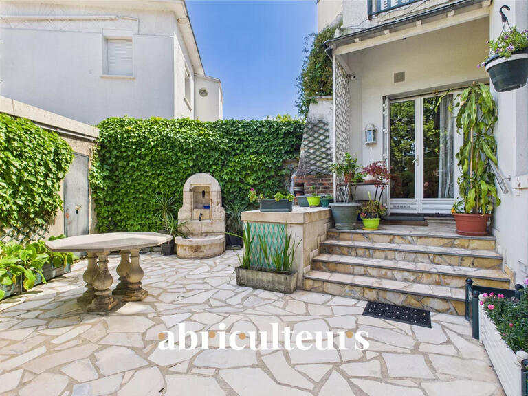 Appartement Saint-Mandé - 4 chambres - 165m²