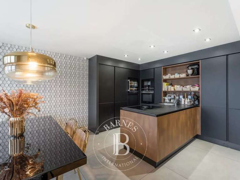 Apartment Saint-Mandé - 3 bedrooms - 108m²