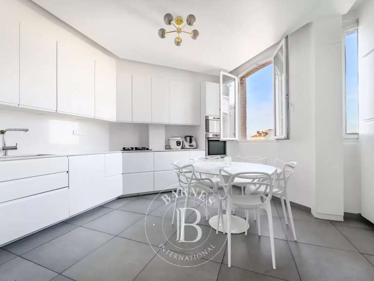 Apartment Saint-Mandé - 3 bedrooms - 131m²