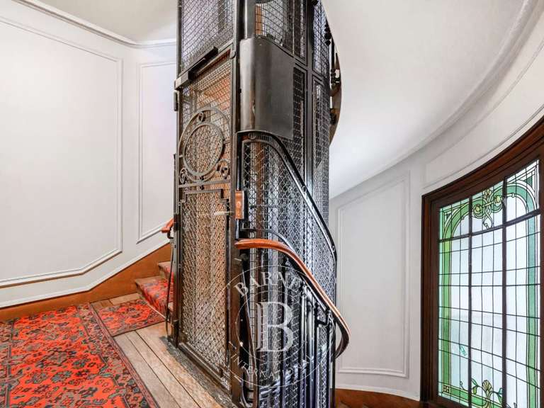 Apartment Saint-Mandé - 3 bedrooms - 131m²