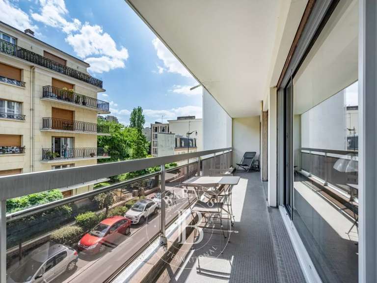 Appartement Saint-Mandé - 3 chambres - 124m²