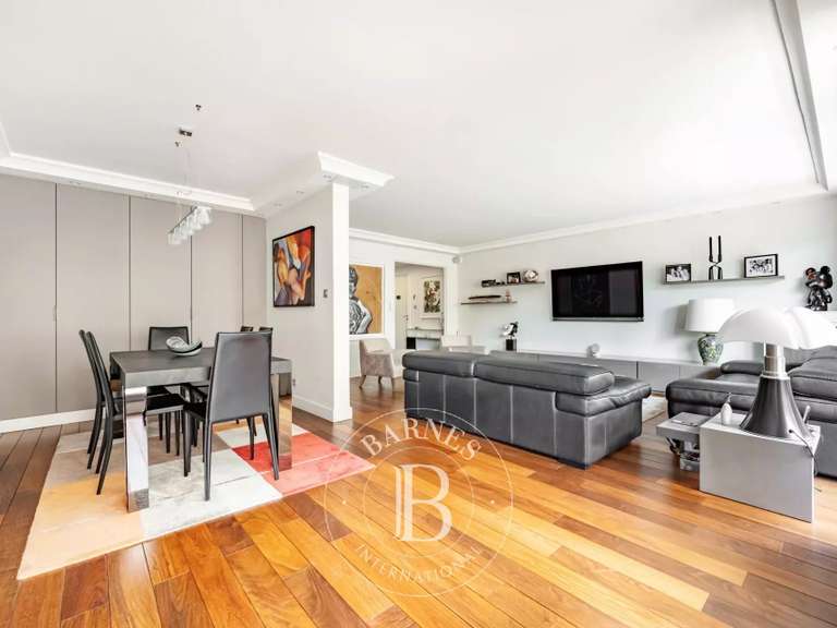 Appartement Saint-Mandé - 3 chambres - 124m²